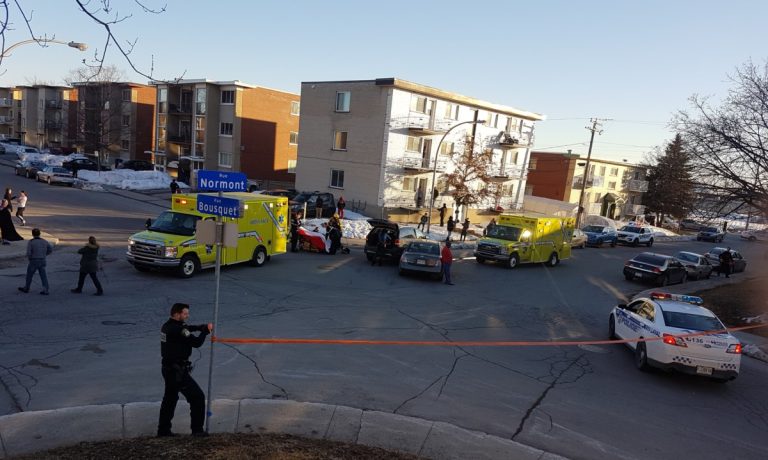 Un homme percute une auto conduite par une femme enceinte Pour les résidents de ce secteur situé derrière le complexe cinématographique Guzzo, l'installation d'arrêts dans un seul sens à l'intersection des rues Bousquet et Normont allait éventuellement provoquer ce type d'accident.
