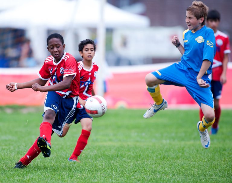 Dépôt d’un rapport sur les commotions cérébrales au soccer Les commotions cérébrales sont prises aux sérieuses par la Fédération.