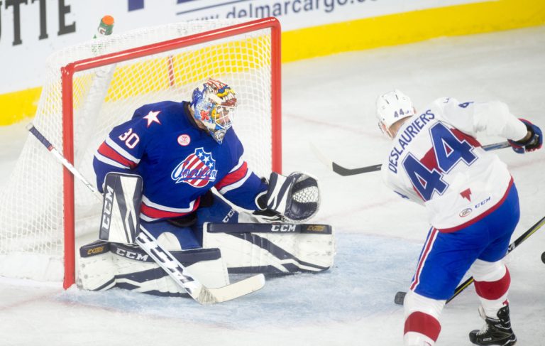 Une quatrième défaite en cinq matchs pour le Rocket Nicolas Deslauriers a inscrit le premier but du Rocket.