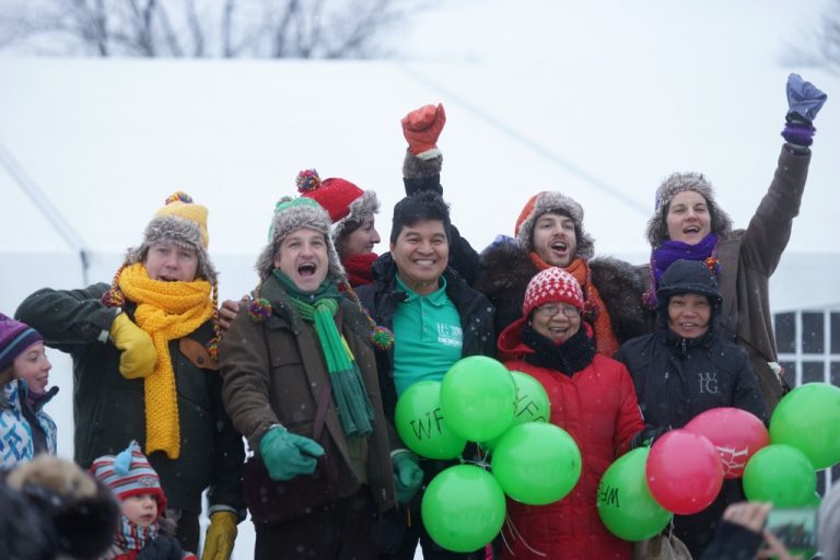 Le grand rendez-vous hivernal de Laval en blanc se poursuit ce soir et demain, dimanche 29 janvier, sur la Berge des baigneurs, dans le Vieux Sainte-Rose.