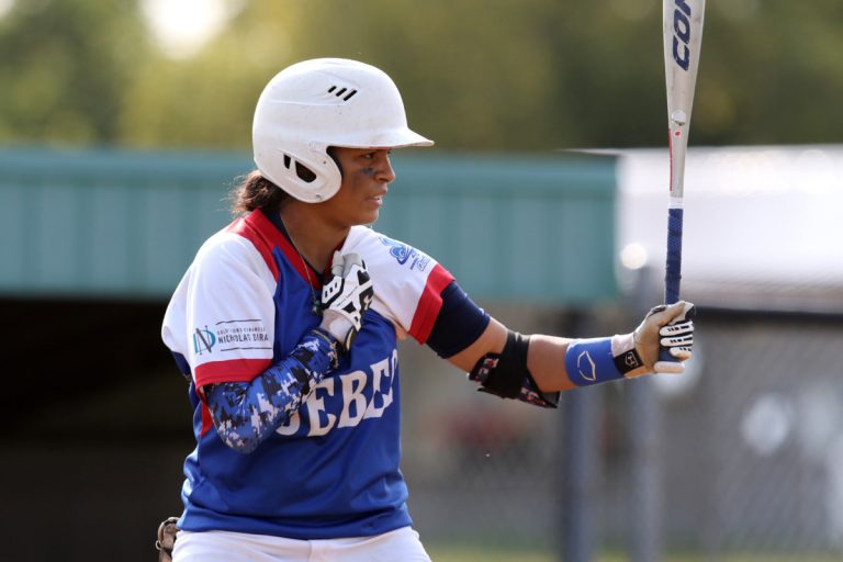 Marie-France Castillo a brillé un peu partout sur les terrains de baseball.