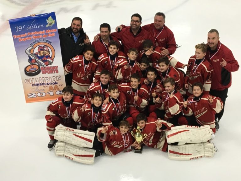 Le Rousseau-Royal bien représenté Les joueurs qui composent l'équipe atome des Éclairs de Monteuil sont Luciano Ruggiero, Jesse Nuccio, Fabiano-Massimo Boccardi, Giuliano Leuzzi, Adamo Tsakiris, Olivier Jean, Nicholas Cristofaro, Nicholas Viviani, Luca-Matteo Stea, Alexis Chevalier, Matteo Di Marzo, Julien Crousie, Domenico Clarizio, Mavrick Brunet, Josh Lachapelle, Virgil-Alexandre Danciu et Francesco Pulice.