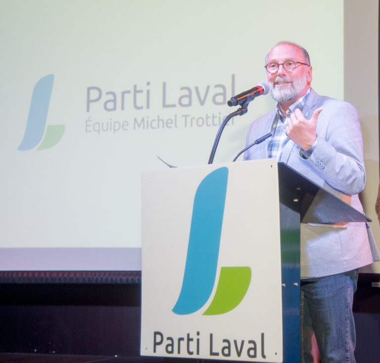 Michel Trottier teste sa plateforme électorale Michel Trottier, candidat à la mairie aux élections de novembre 2017.