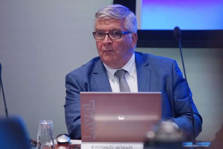 Un membre du comité exécutif sur la corde raide Raynald Adams, conseiller sortant du district Renaud.