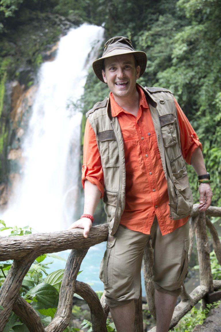 Arthur l'Aventurier fait découvrir la fascinante biodiversité du Costa Rica dans son nouveau spectacle.