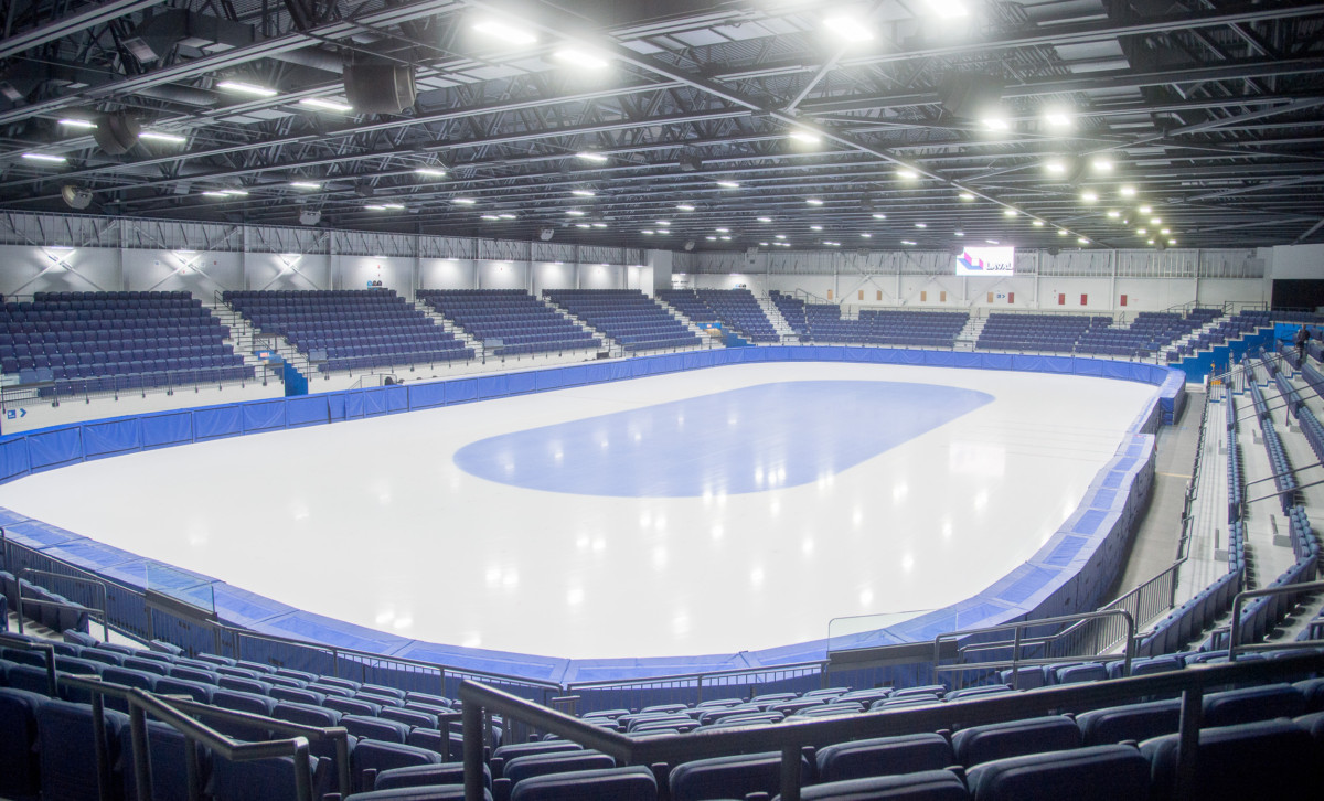 Le patinage de vitesse, artistique et synchronisé se tiendra sur la glace olympique.