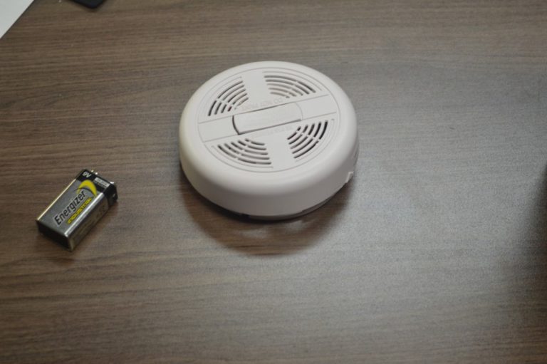 Les avertisseurs de fumée ont une durée de vie de 10 ans.