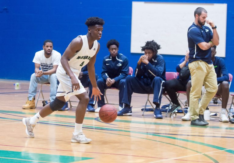 Les Nomades accueilleront la crème du basketball masculin Le compte à rebours est amorcé. Les Nomades accueilleront le Championnat canadien masculin en mars.
