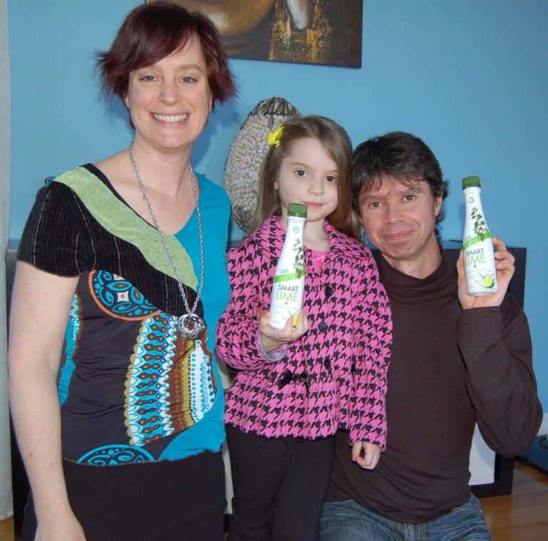 Mario Boisvert en présence de sa conjointe Geneviève Lussier et leur fille de 5 ans.