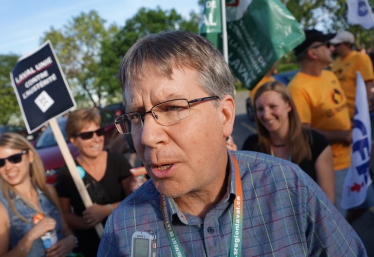 Enseignant congédié: le Syndicat a gain de cause en Cour suprême Guy Bellemare s'est dit enchanté de cette victoire historique du SERL.