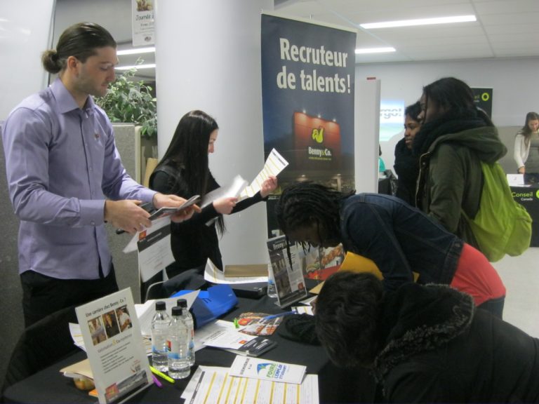 La Foire de l'emploi étudiant aura lieu demain au Collège Montmorency.