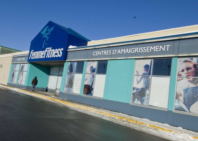 Femme fitness Laval refuse de coopérer Le commerçant à la tête du studio de santé Femme fitness Laval, qui a fermé ses portes au 965, boul. Curé-Labelle, complique grandement la tâche à ses ex-abonnées, les forçant à obtenir un jugement à la Cour des petites créances pour toucher un remboursement. (Photo:Alarie Photos)