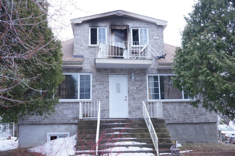 Feu de cuisine ravageur dans Saint-François Il n'est pas rare qu'un citoyen s'endorme après avoir décidé de se faire à manger en plein cœur de la nuit. Une imprudence pouvant s'avérer malheureuse. (Photo TC Media - Mario Beauregard)