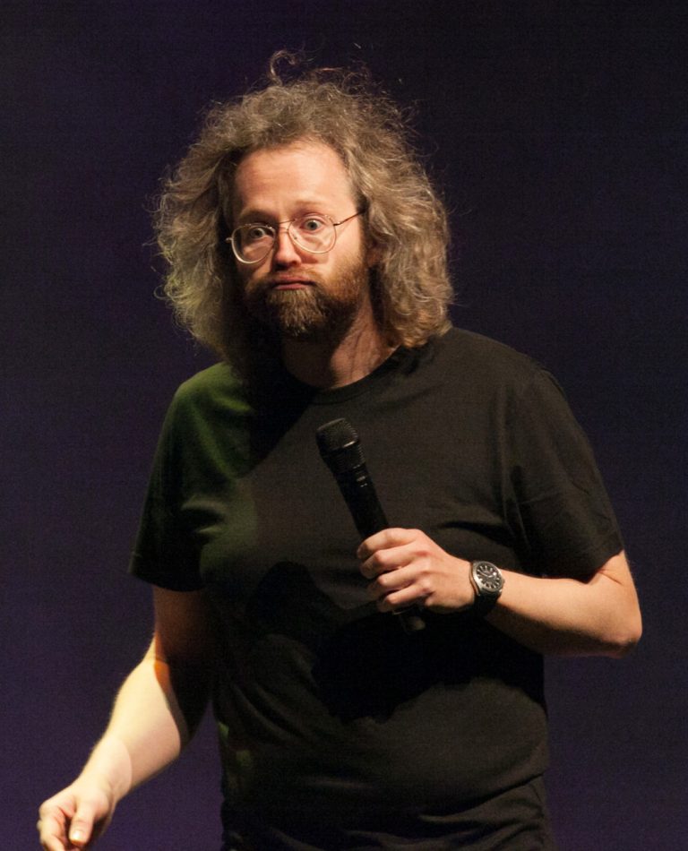 Personnage déjanté et dosage contrôlé pour François Bellefeuille Ces prochains mois, François Bellefeuille se concentrera sur la scène, non sans participer à la nouvelle saison de «Les pêcheurs», scénarisée par son metteur en scène, Martin Petit. (Photo TC Media - Mario Beauregard)