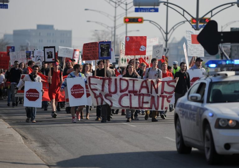 La grève étudiante et la Loi d'exception 78 auront eu pour effet d'interrompre pendant 22 semaines consécutives la session Hiver 2012 au Collège Montmorency, qui s'en est trouvée prolongée jusqu'au 28 septembre.