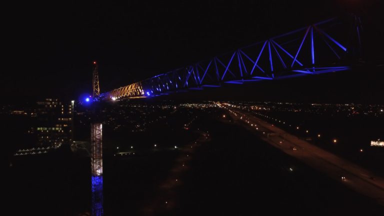Un clin d'oeil au 375e anniversaire de Montréal.