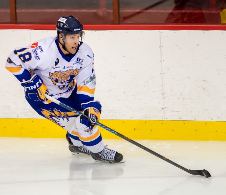 Valse de signatures chez les Prédateurs Pierre-Luc O'Brien sera de retour avec les Prédateurs.