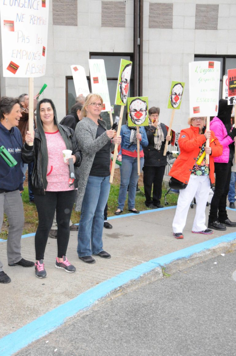 Menace de grève à l’urgence de la Cité-de-la-Santé Les préposés aux bénéficiaires dénoncent le manque de personnel à l'urgence.