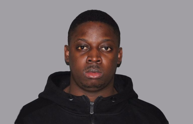 Victimes d’un proxénète toujours recherchées Jean-Louis Kouadio, 22 ans, est accusé, entre autres, de proxénétisme et traite de personne. (Photo gracieuseté)