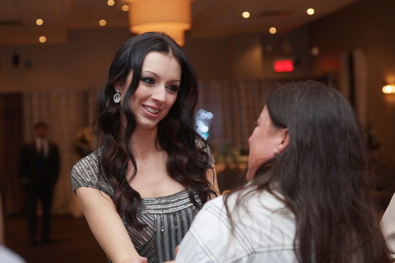 Des conférences qui touchent et dérangent On peut suivre les activités de Jennifer Cyr sur sa page officielle Facebook. (Photo TC Media - Mario Beauregard)
