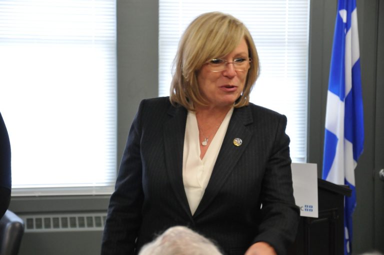 La ministre responsable des Aînés, Francine Charbonneau.(Photo TC Media – Prisca Benoit)