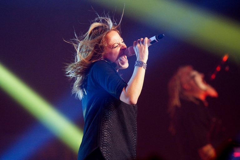 Décennie de succès pour Marie-Mai Autant Gregory Charles que Marc Dupré, son collègue mentor à «La Voix», souligne la fougue de la coqueluche des jeunes Québécois et plusieurs de leurs parents. (Photo TC Media - Mario Beauregard)