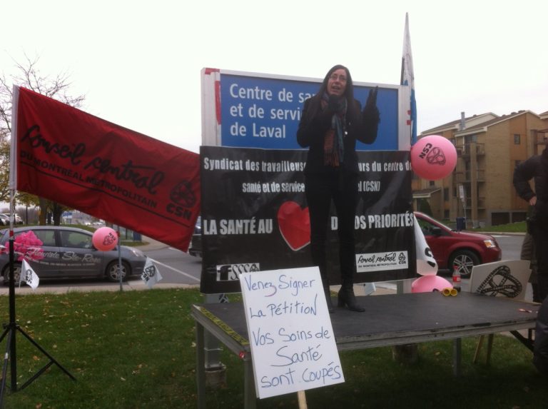 Les travailleurs lancent une pétition en marge d’une manifestation Marjolaine Aubé a fait état de situations auxquelles les travailleurs du CSSS de Laval sont confrontés, à la suite des compressions budgétaires de 12 M$ pour l'année en cours.
