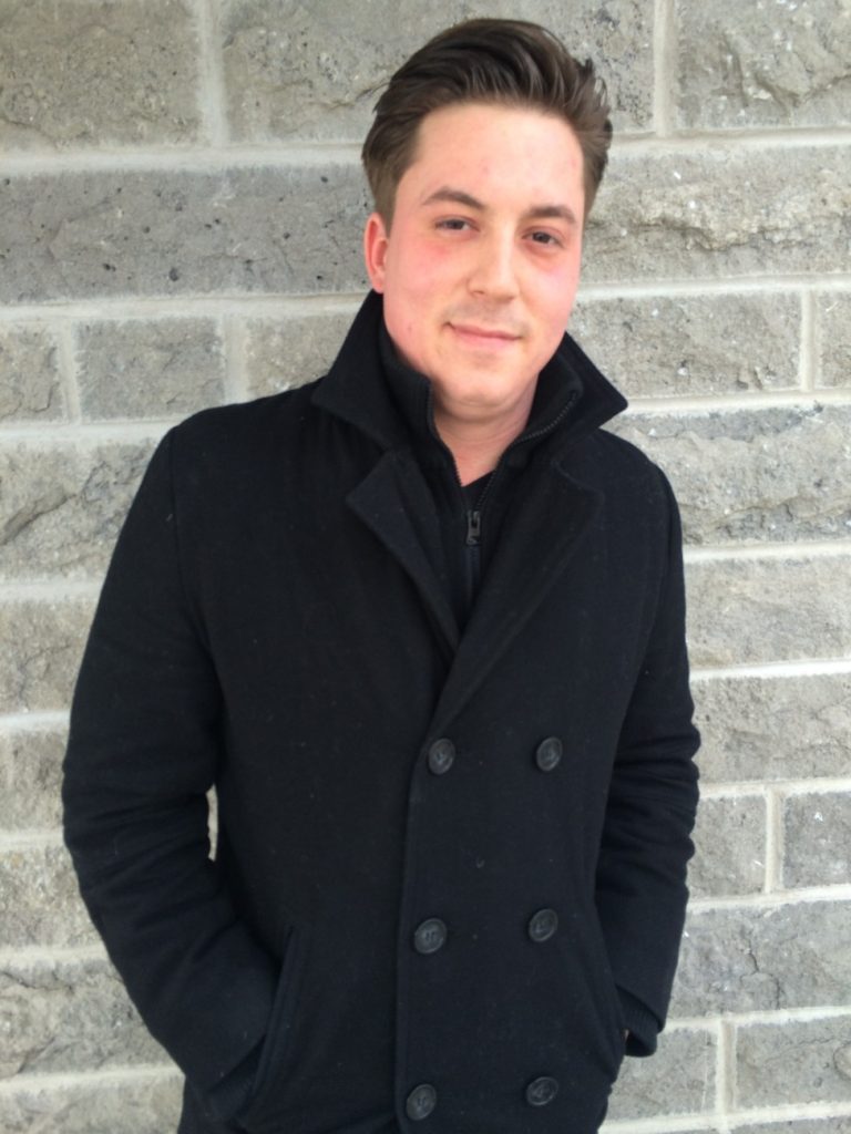 Mathieu Bourret en lice pour Ma première Place des Arts À 27 ans, Mathieu Bourret consacre le gros de ses énergies à lancer sa carrière de chanteur. (Photo TC Media)