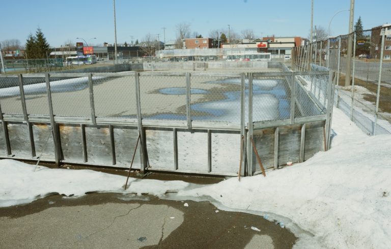 Laval aura sa patinoire extérieure réfrigérée Le parc Émile sera transformé à compter du mois d'août.