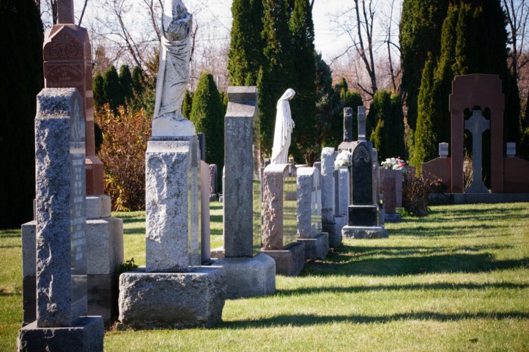 Pour diverses raisons, des millions de dollars en héritage ne sont pas réclamés au Québec. À Laval, plus de 2,4 M$ se retrouvent dans les coffres de Revenu Québec.