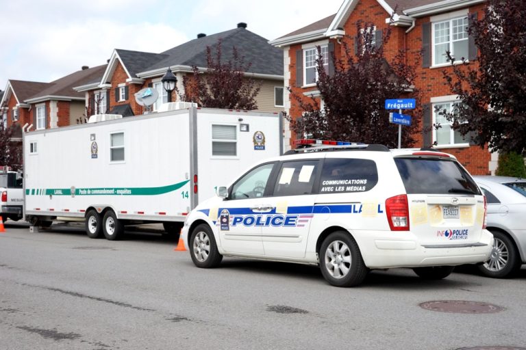 Homme de 77 ans arrêté pour pornographie juvénile Pour l'instant, on sait que l'homme habite seul. Il ne possède aucun antécédent. Il collabore sans résistance depuis son arrestation. (Photo TC Media - Mario Beauregard)