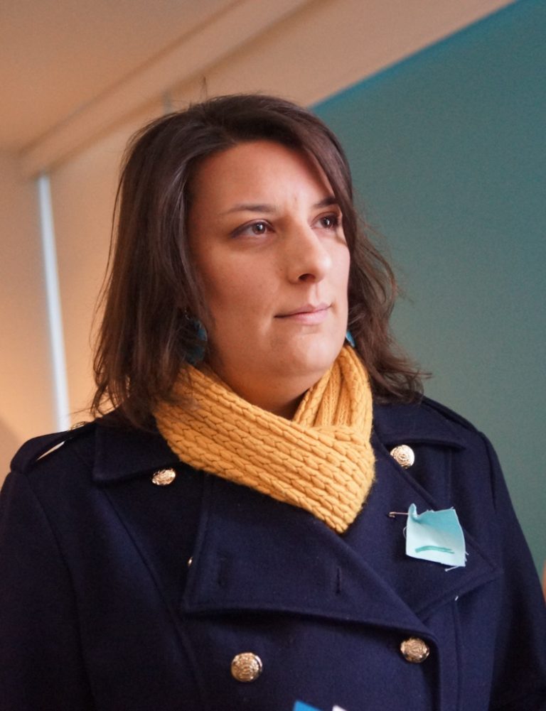 Les citoyens contestataires obtiennent gain de cause Sabrina Di Matteo, porte-parole du mouvement citoyen «Pas de tours dans ma cour».