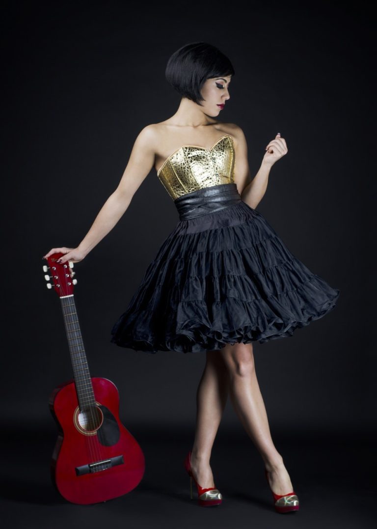 Sally Folk en toute intimité à la MDA Deuxième album et tournée sont au programme de Sally Folk en 2015.(Photo gracieuseté)