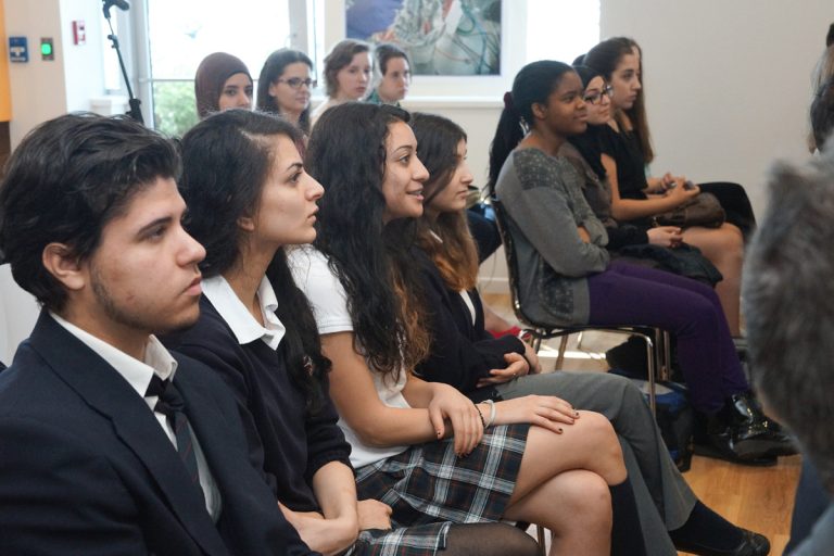 Sanofi Canada désire inspirer les jeunes du secondaire La matinée réunissait des élèves d’écoles secondaires de Laval et Montréal.