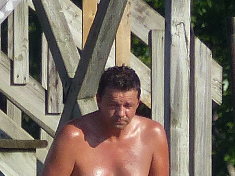 Suspecté de masturbation en public La Police de Laval fait appel au public pour repérer ce suspect après avoir exploré des pistes d'enquête sans résultat. (Photo gracieuseté)