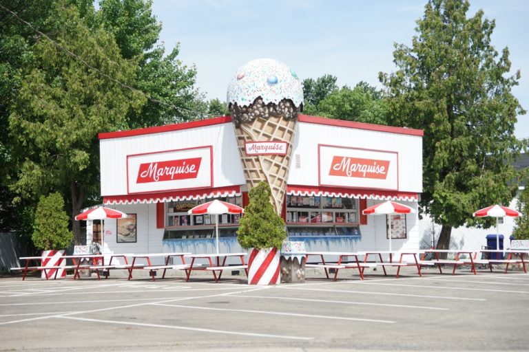 L'homme de 33 ans avait volé les quelques centaines de dollars restées dans la petite caisse du commerce. Il a été libéré sous promesse de comparaître. (Photo TC Media - Mario Beauregard) 