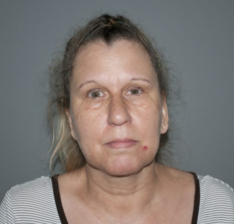 Six ans de prison pour la fraudeuse d’1,3 M $ Après un second épisode important de fraude, Lucie Paquette retourne derrière les barreaux.