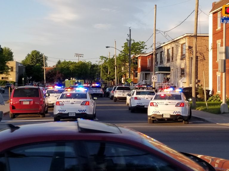Grabuge rue Saint-Florent Durant l’altercation, l’homme a causé des voies de fait sur un policier.