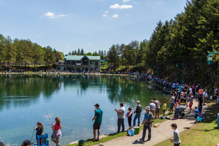 Une 22e édition pour le Festival de la pêche Le Festival de la pêche est toujours très populaire auprès des citoyens.