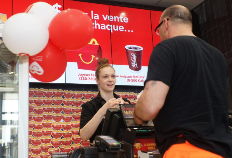 Plus de 5775 $ ont été amassés pour la Société de l'Autisme et des TED de Laval lors du Grand McDon 2018.
