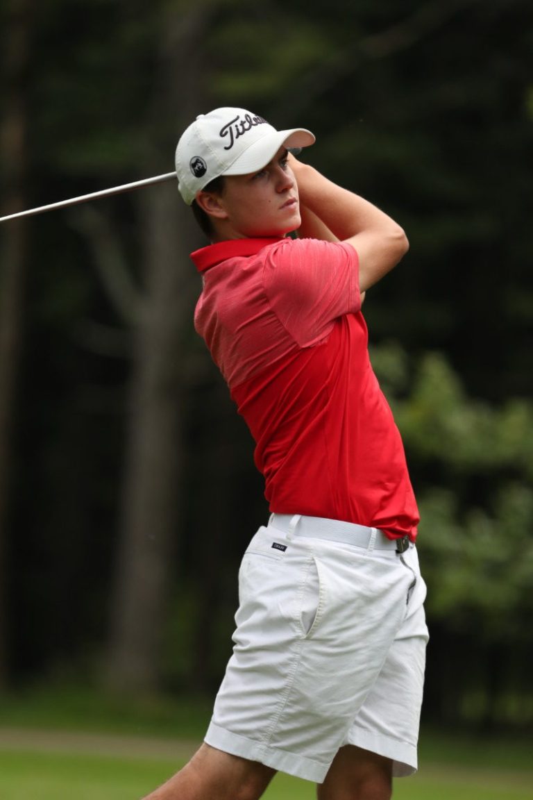 Le golfeur William Duquette reçoit 2000 $