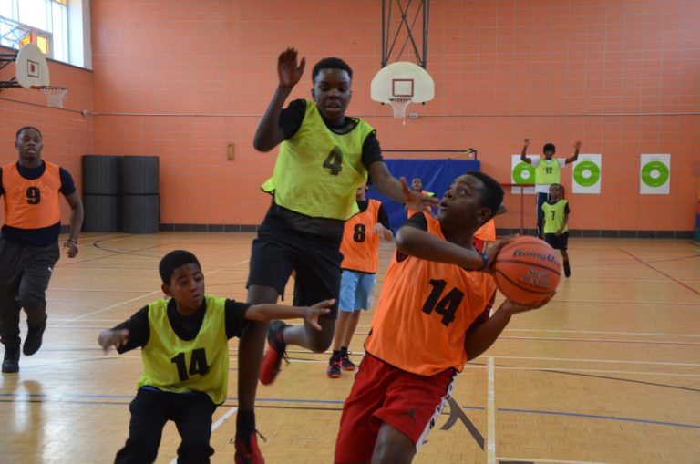 Basketball primaire, collégial et policier