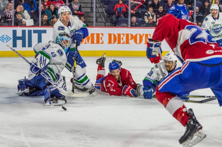 Quatre buts sans riposte contre les Comets