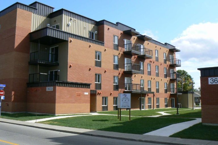 1,5 M$ pour 102 logements sociaux