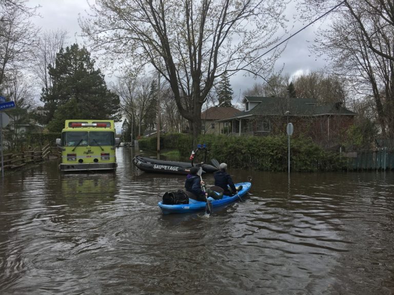 Inondations: train gratuit et évacuation recommandée en zone A