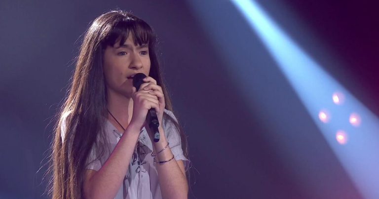 Première de Silya Kacel avec orchestre