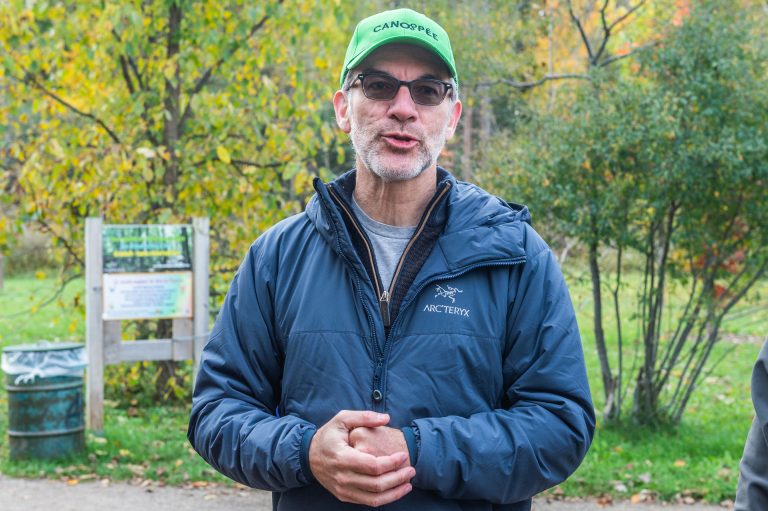 CANOPÉE nie toute ingérence politique