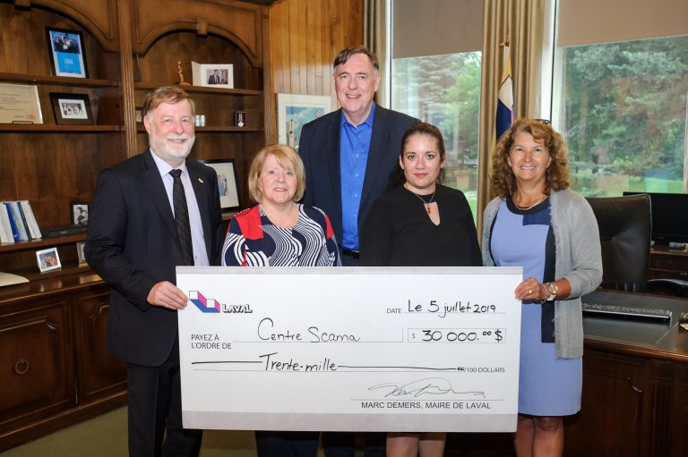 30 000$ pour les personnes aînées