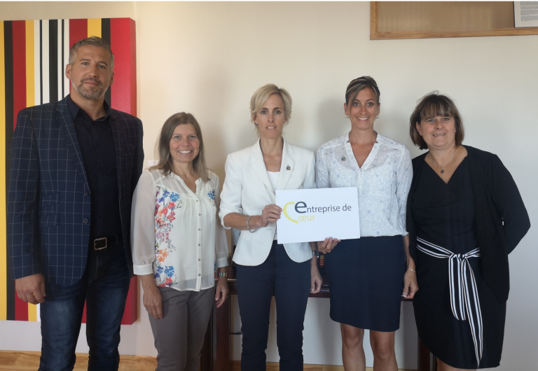 7500 $ à la Fondation du Collège