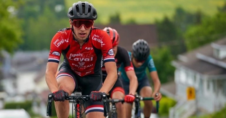 Matisse Julien roule vers les sommets